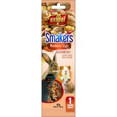 Лакомство Smakers Weekend Style с орехами для грызунов и кролика, 45 гр, Vitapol (арт. ZVP 3106) Лакомство Smakers Weekend Style с орехами для грызунов и кролика, 45 гр, Vitapol (арт. ZVP 3106)